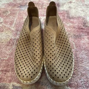 Ilse Jacobsen Beige Laser Cut Slip-On Flats Women's US 10 Comfort Breathable